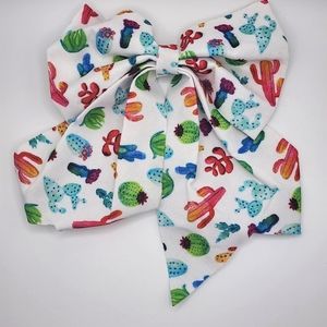 Cactus Variety Hairbow: Desert-Inspired Style with a Prickly Twist!